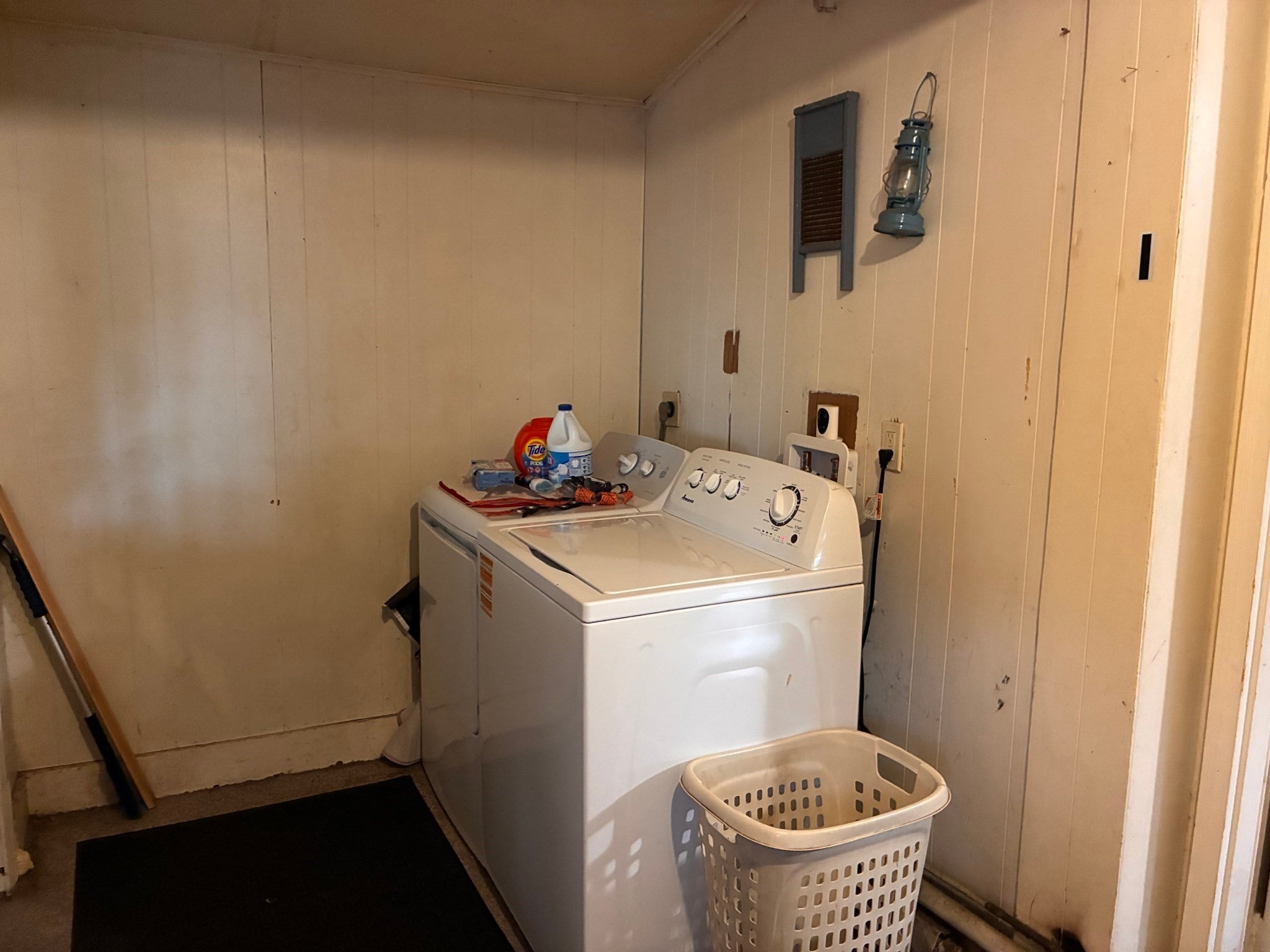 25 Pleasant St, Greenfield, MA Photo #16