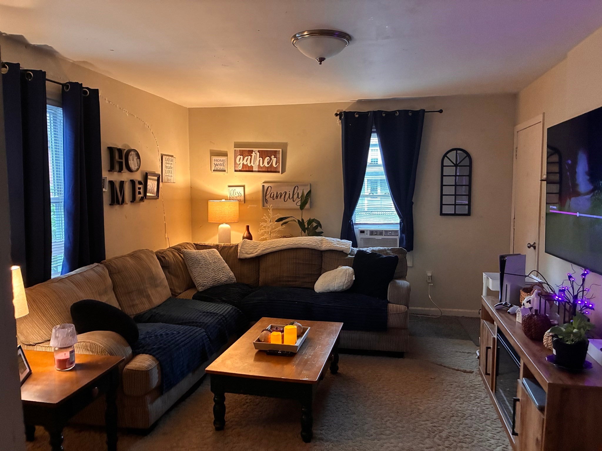 25 Pleasant St, Greenfield, MA Photo #13