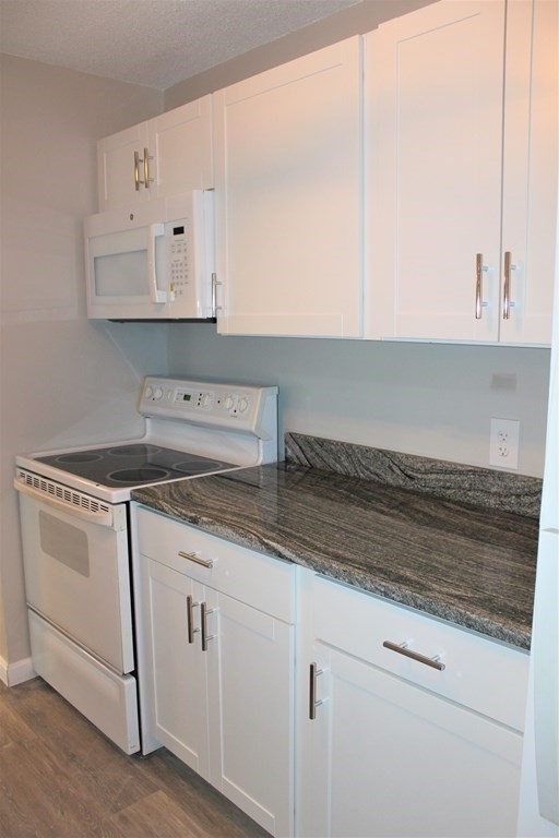 127 Kings St 304