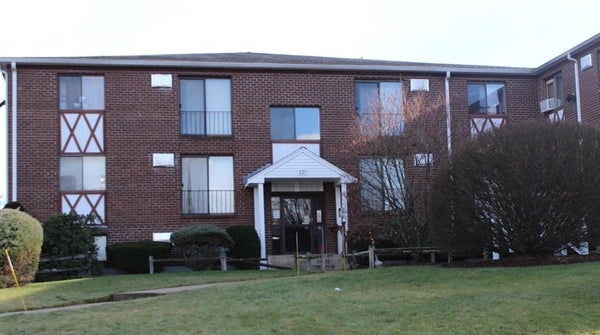 127 KING ST APT 304, FRANKLIN, MA 02038 - Image 40574fbc5ea9b4c5a6562275ee6b7bf5/462196780