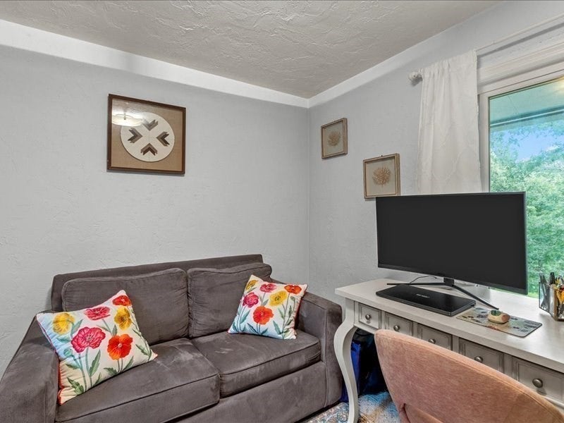 21 Woodvale Ave, Plymouth, MA, 21 Woodvale Ave, Plymouth, MA Photo #22