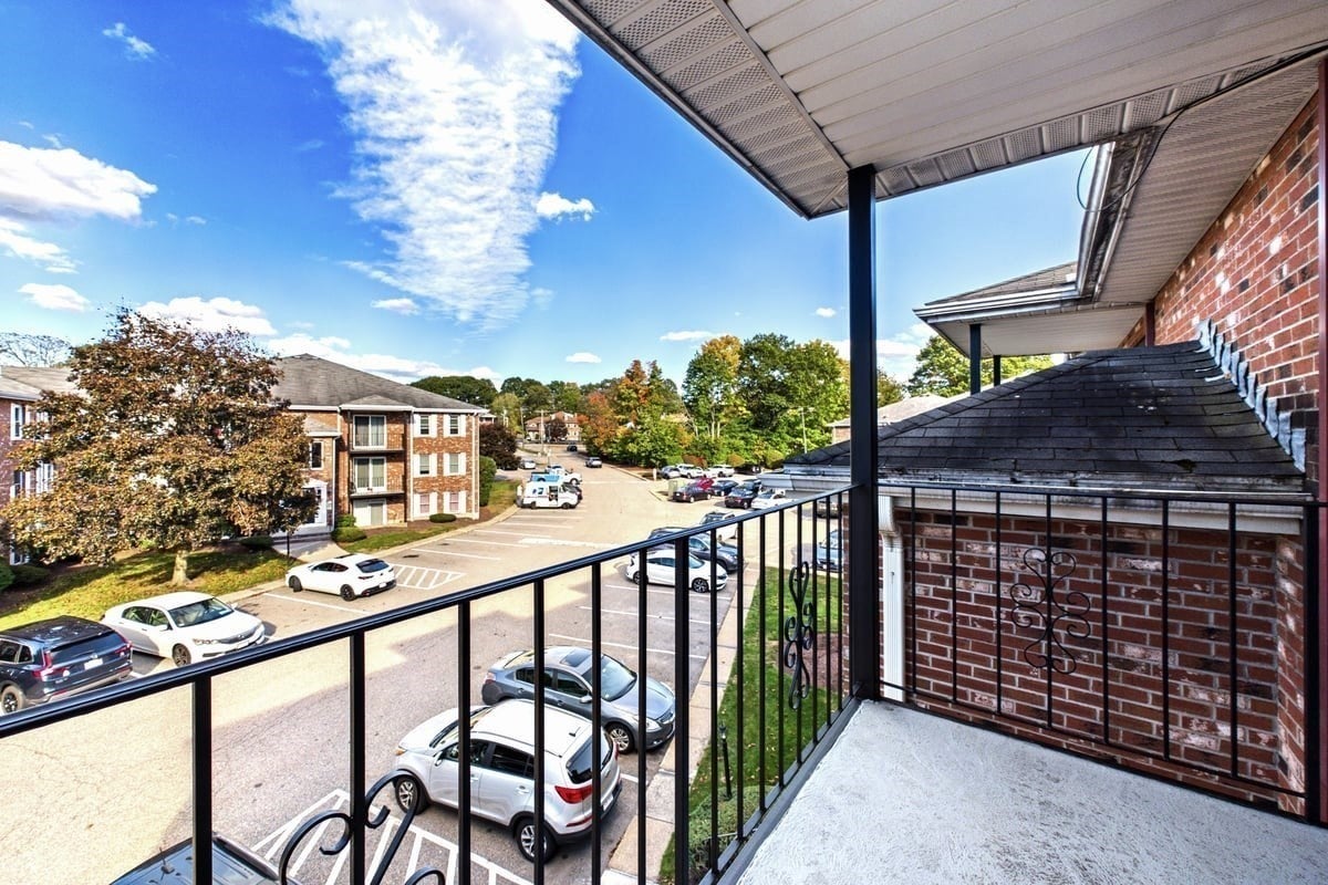 352 Neponset St #L, Canton, MA Photo #10