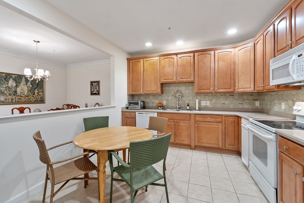 170 Haverhill St 138