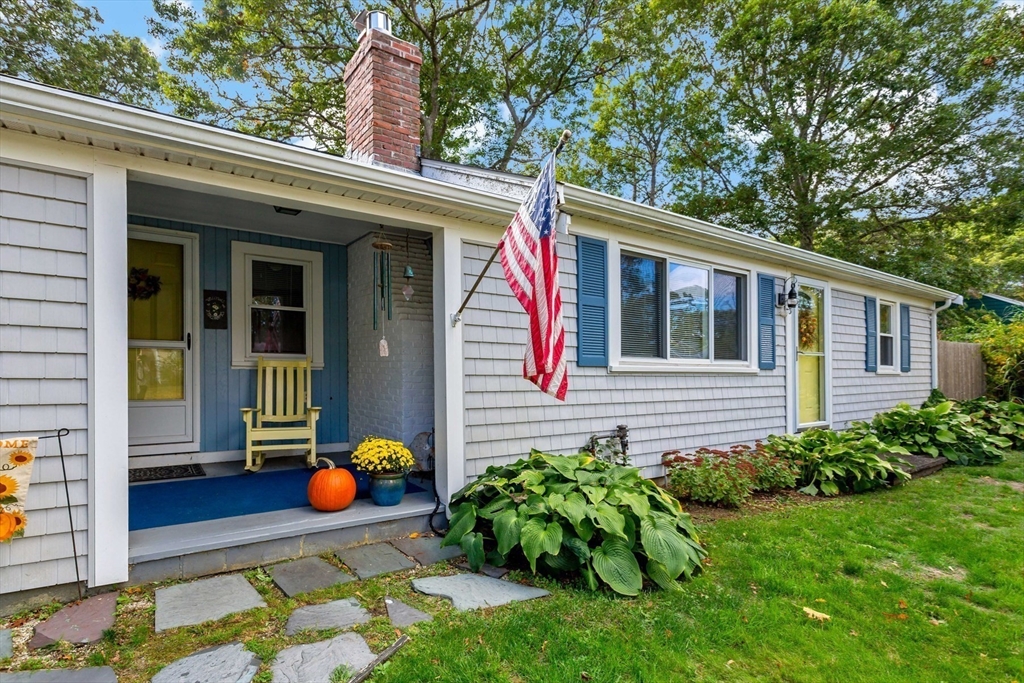 33 Sparrow Way