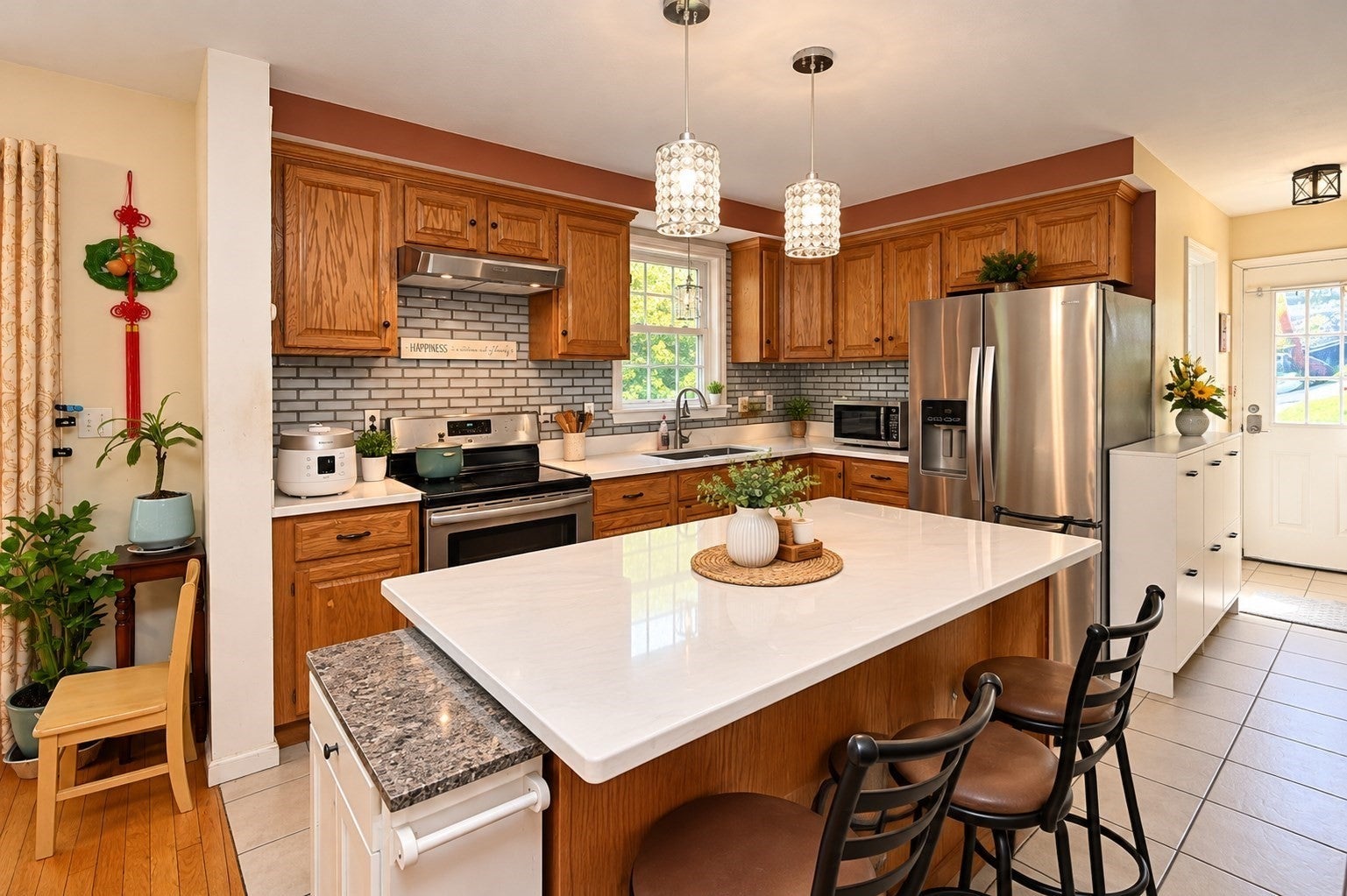 10 Watch St, Leicester, MA, 10 Watch St, Leicester, MA Photo #4