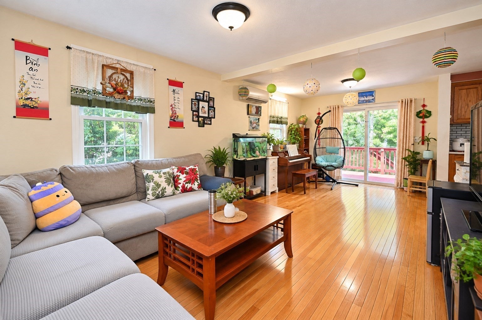 10 Watch St, Leicester, MA, 10 Watch St, Leicester, MA Photo #2
