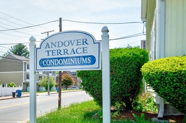2 ANDOVER TER APT 2, LAWRENCE, MA 01843 - Image 4068d4fac47d4e7d5a6a36a82e15f5fb/3763477496