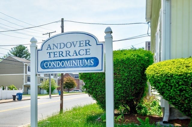 Photo 1 of 28 — 2 Andover Terrace 2, Lawrence, MA 01843