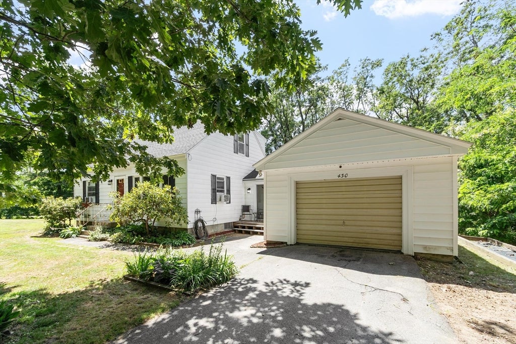 430 Williams Rd, Fitchburg, MA, 430 Williams Rd, Fitchburg, MA Photo #3