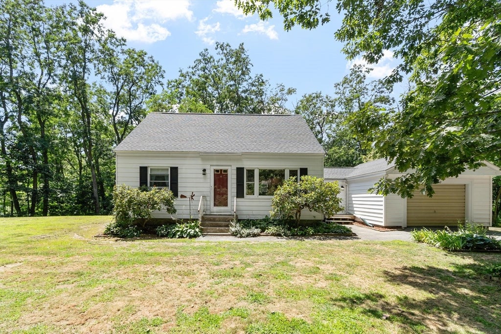 430 Williams Rd, Fitchburg, MA, 430 Williams Rd, Fitchburg, MA Photo #2