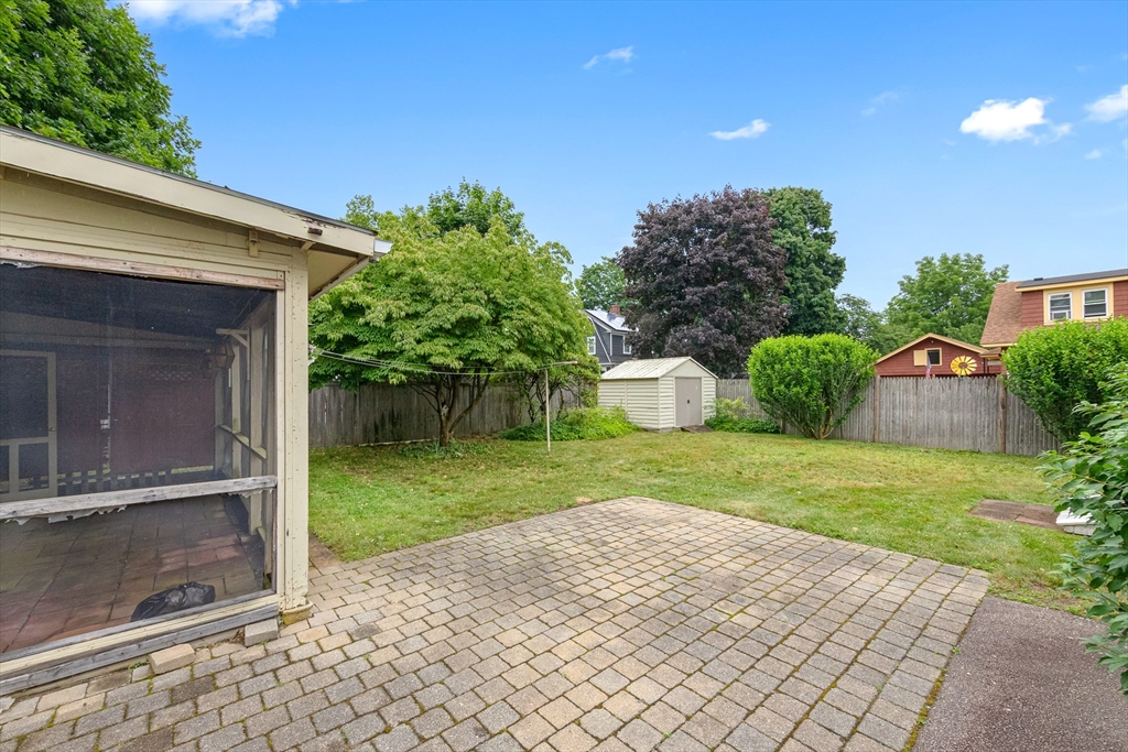 9 Auburn Rd
