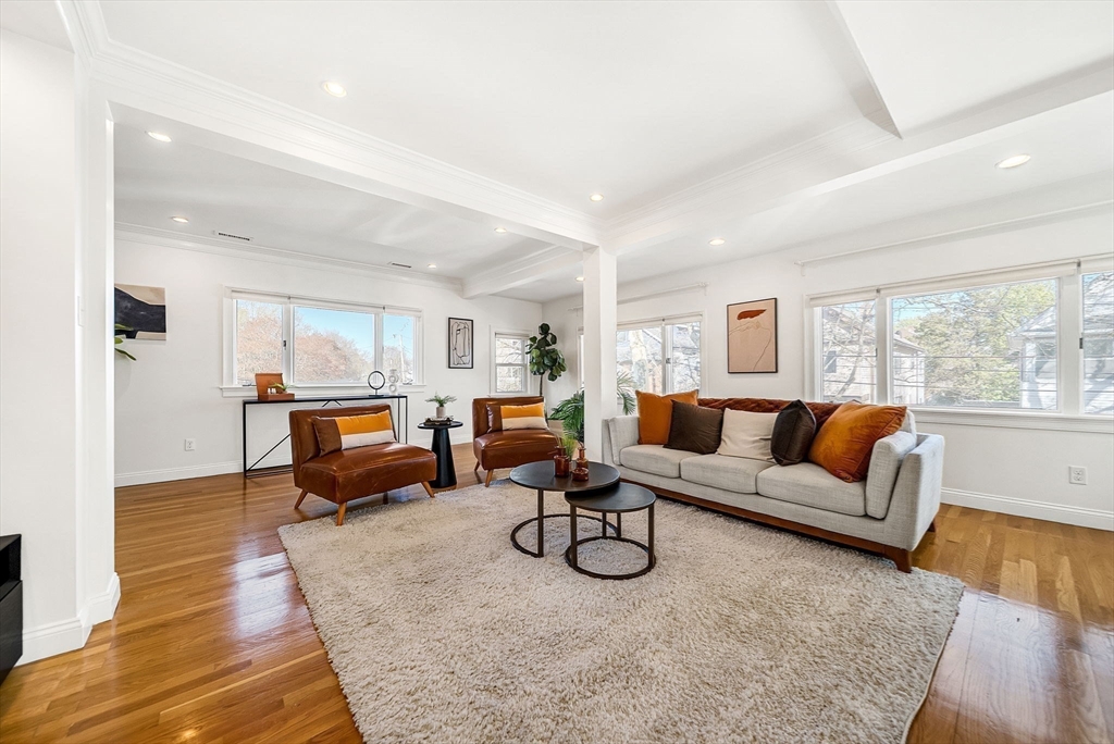 38 Lafayette St 38