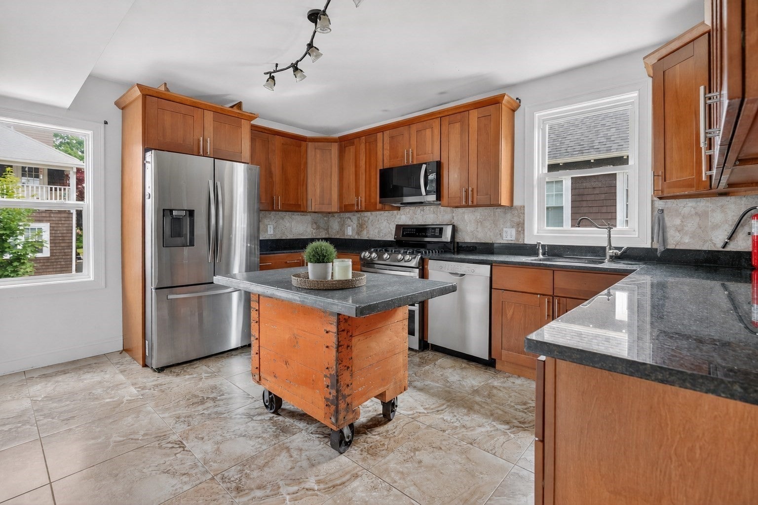 18 Vincent Ave #18, Belmont, MA, 18 Vincent Ave #18, Belmont, MA Photo #1