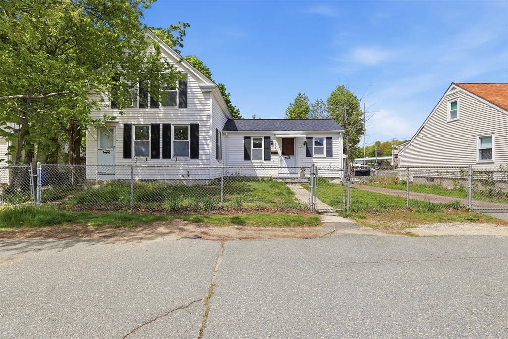Photo of 19 Voses Ct, Stoughton, MA