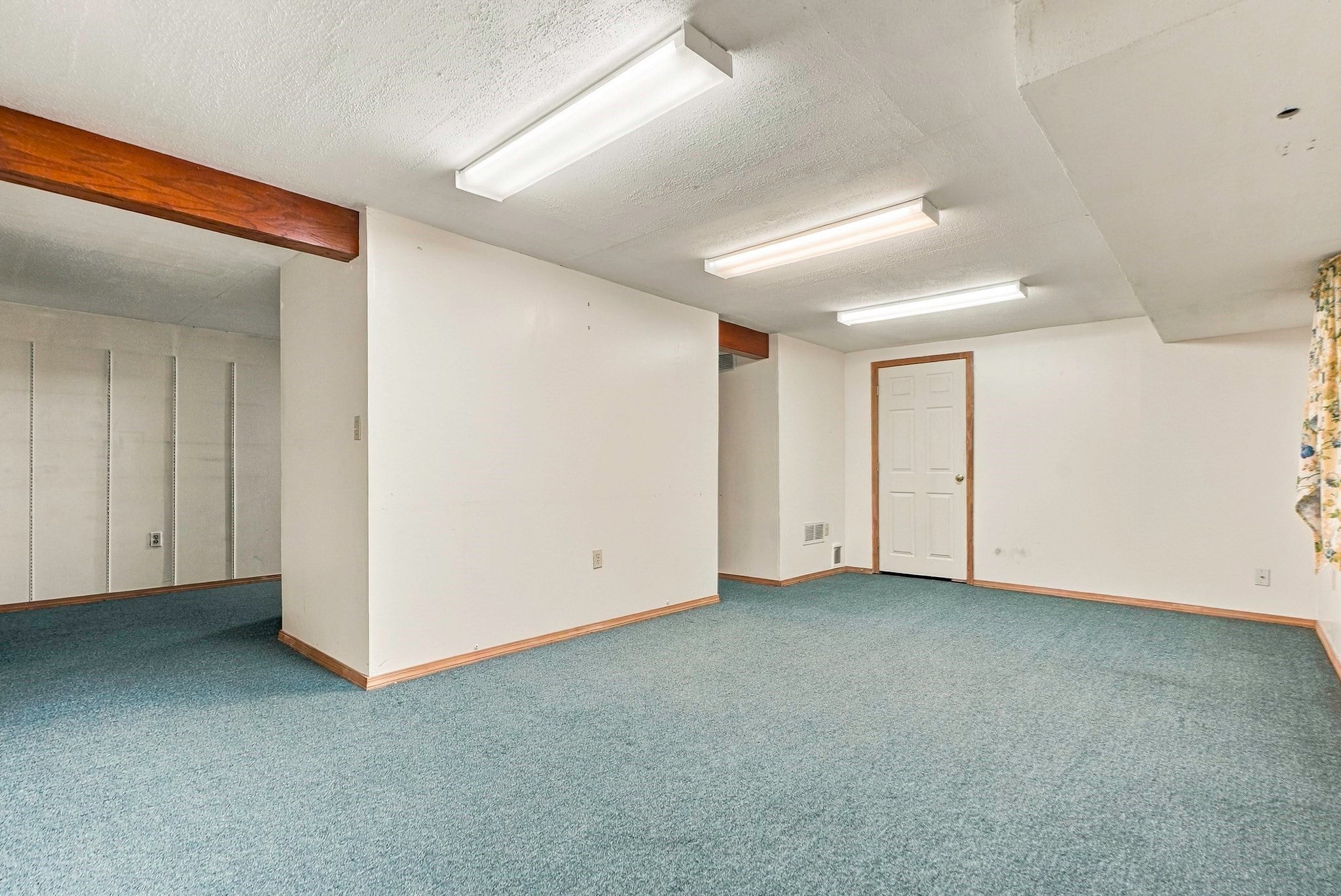 565 Hartford Ave E AVE, Uxbridge, MA, 565 Hartford Ave E AVE, Uxbridge, MA Photo #16