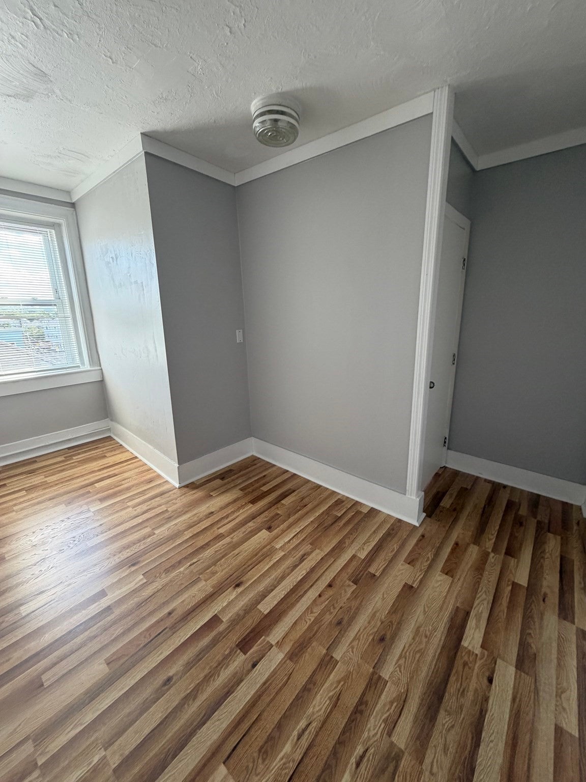 1076 Washington 7