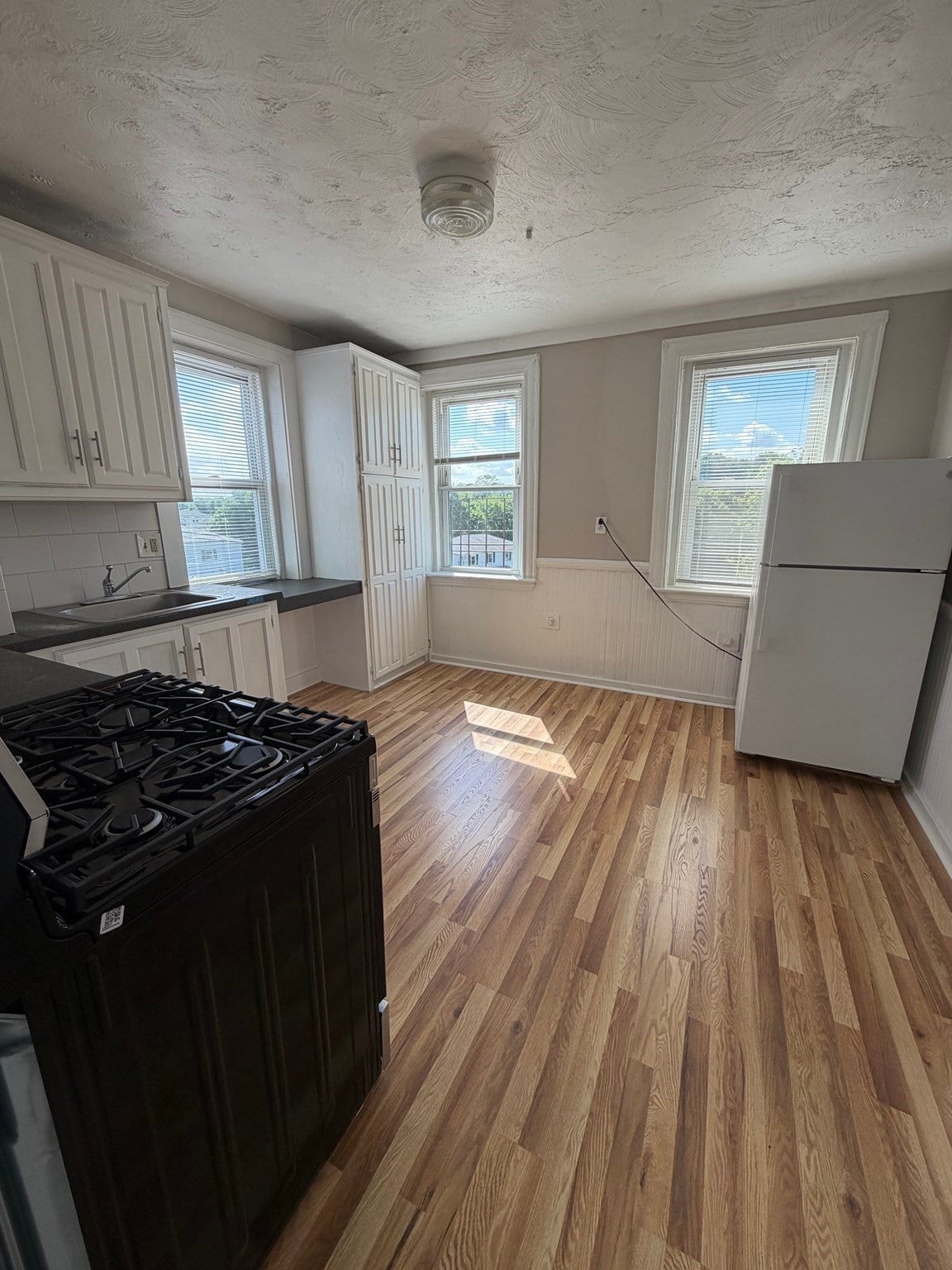 1076 Washington 7