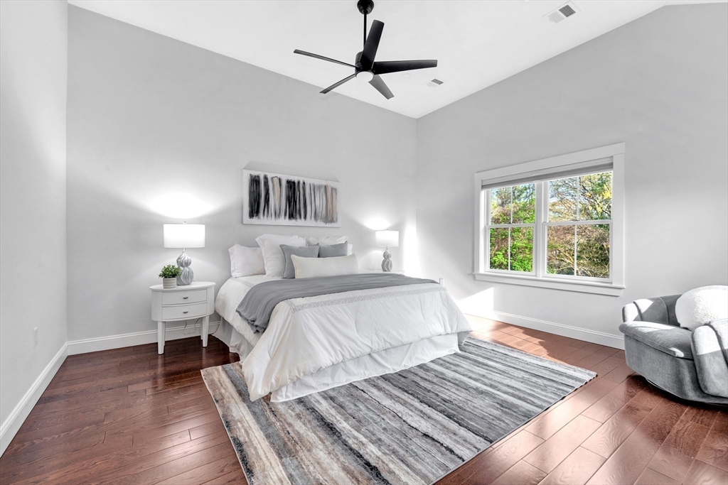 9 Plum St 9