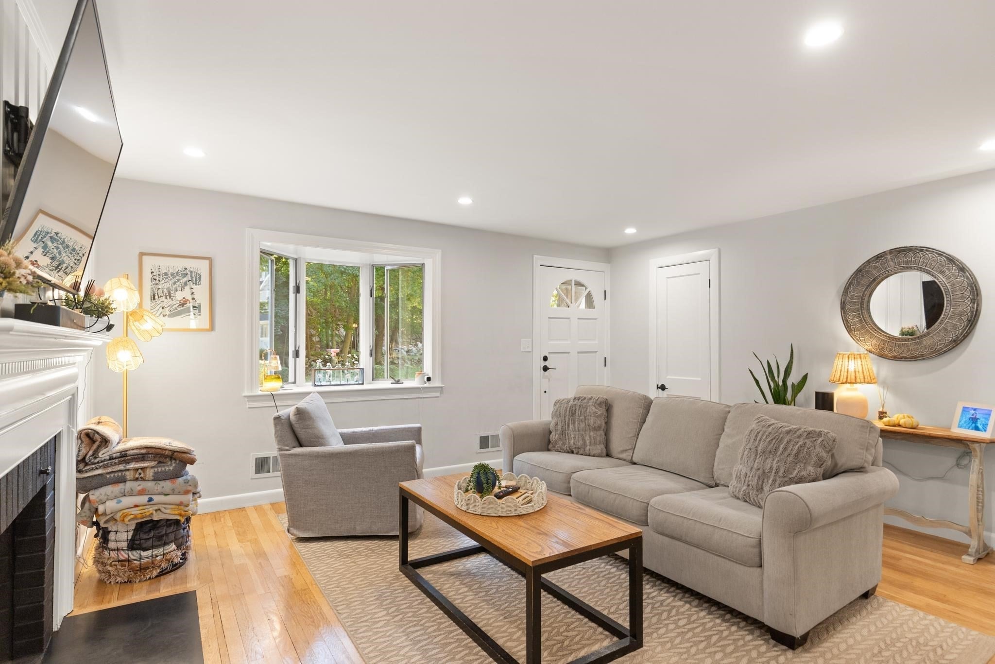 17 Cogswell Ave