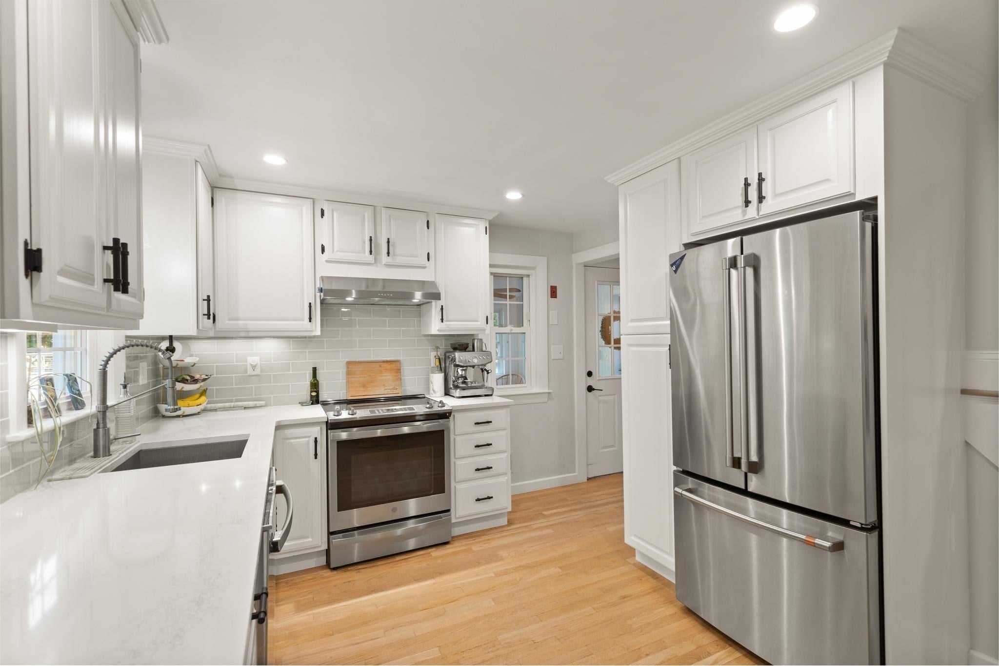 17 Cogswell Ave, Beverly, MA, 17 Cogswell Ave, Beverly, MA Photo #10