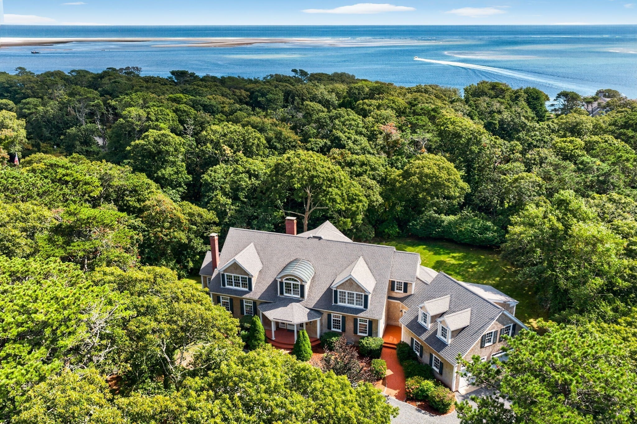 Photo of 169 Tisquantum Rd, Chatham, MA