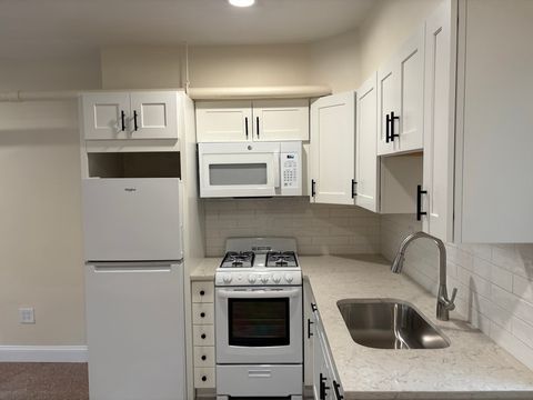 Photo of 27 Stearns Road #8, Brookline, MA 02446 (MLS # 73505815)