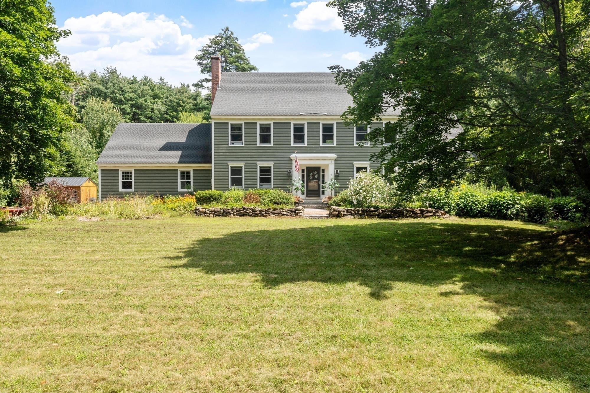 11 Francis Ave