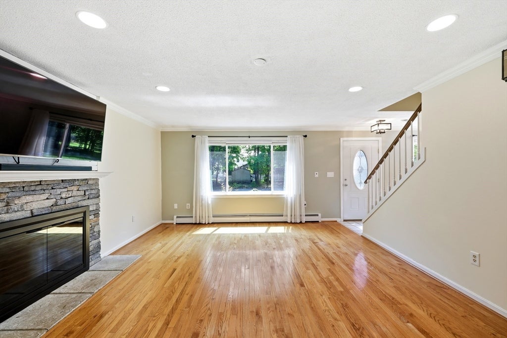 78 Branch St, Longmeadow, MA, 78 Branch St, Longmeadow, MA Photo #7