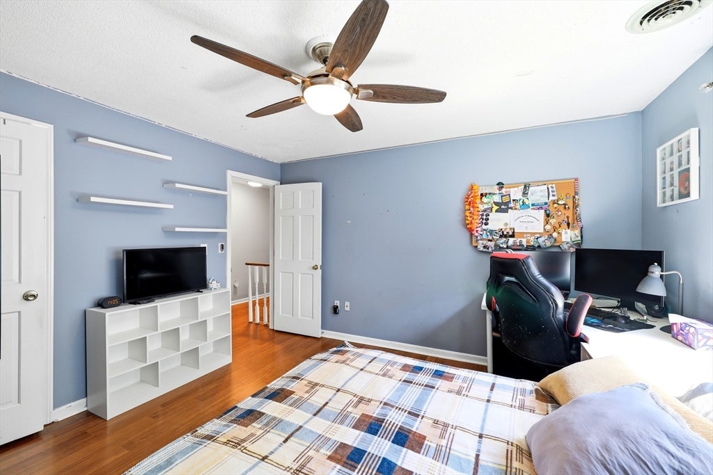 78 Branch St, Longmeadow, MA, 78 Branch St, Longmeadow, MA Photo #21