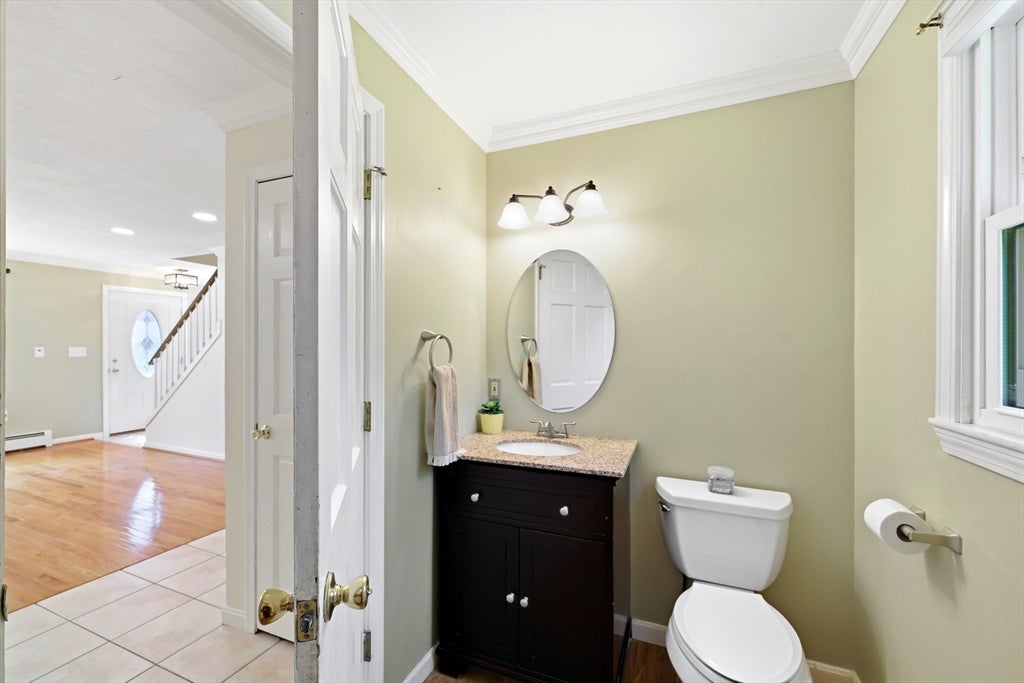 78 Branch St, Longmeadow, MA, 78 Branch St, Longmeadow, MA Photo #11