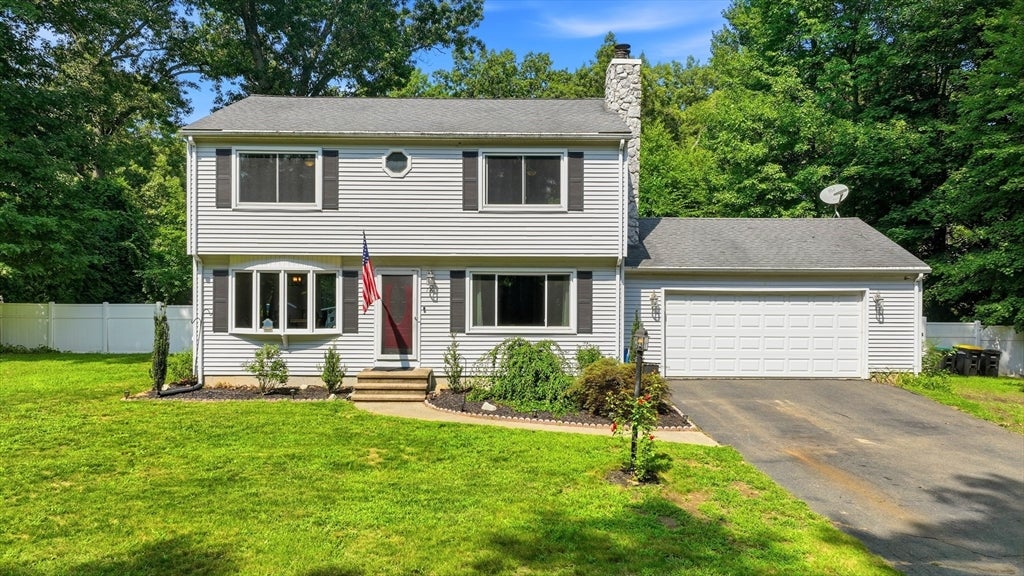 Photo of 78 Branch St, Longmeadow, MA