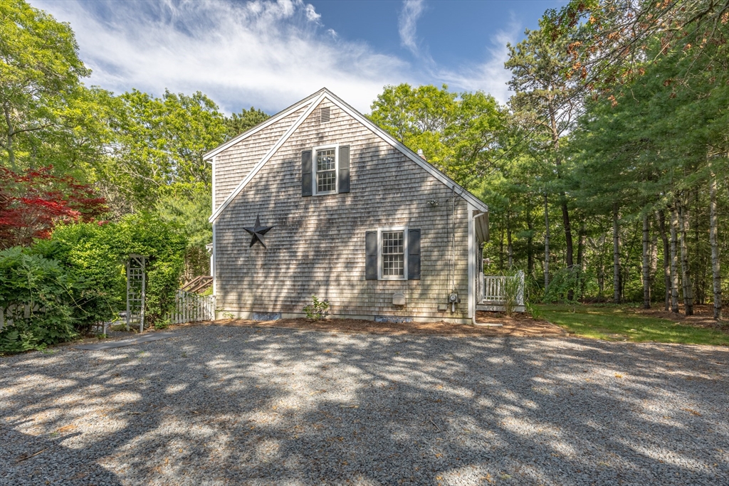 116 Searsville Rd
