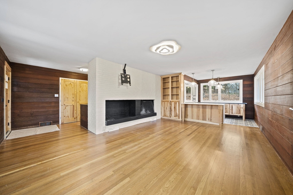 12 Sabrina Farm Road