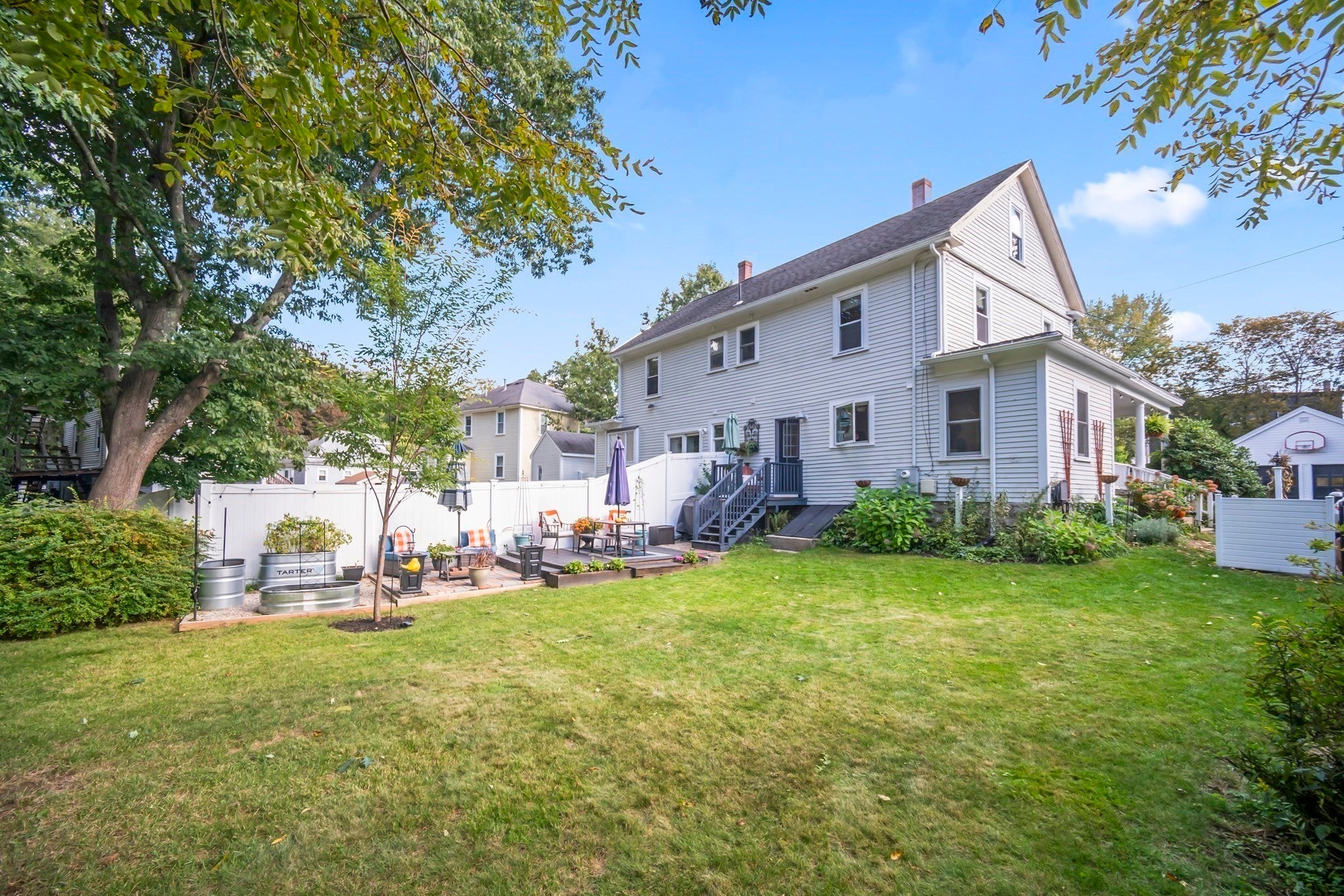 3 Riverbank Road 3