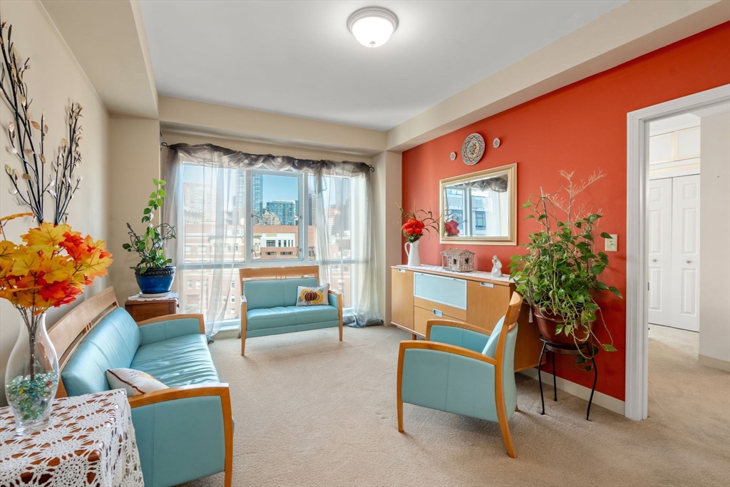 1 Nassau St 1103