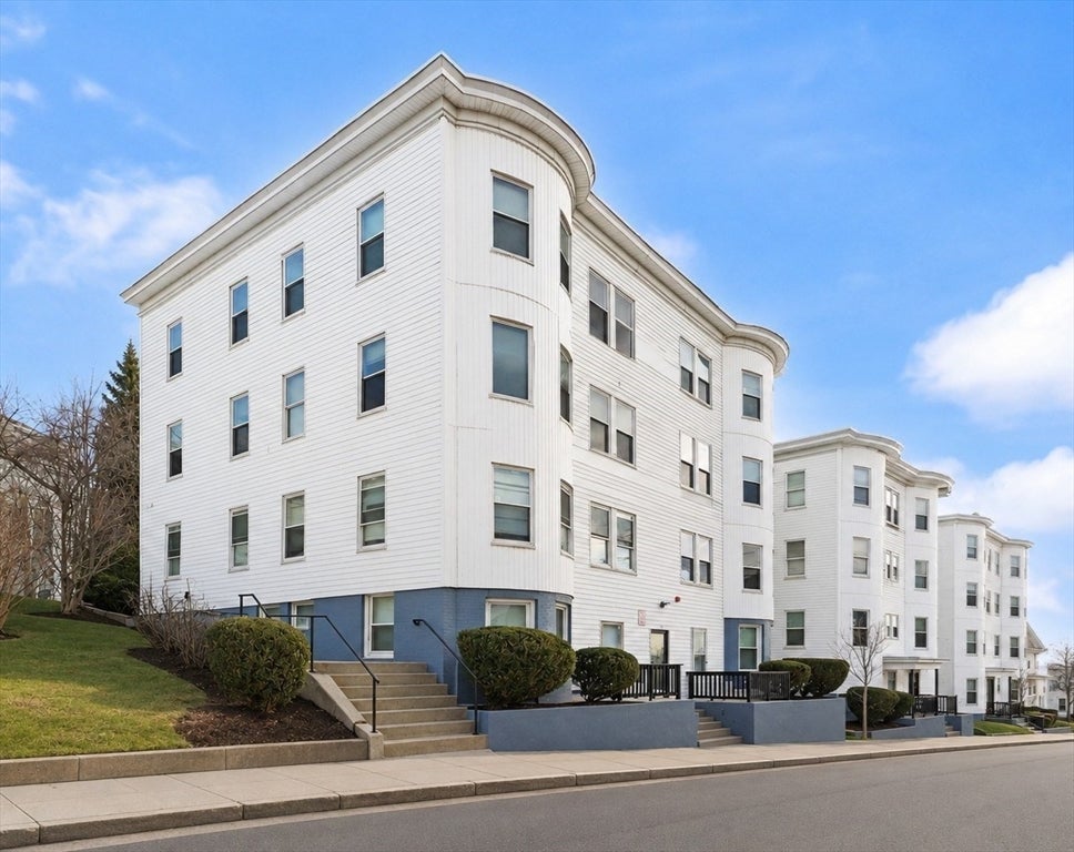 63 Lynnway Portfolio