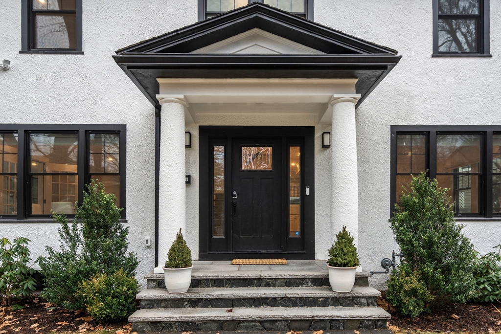 8 Hampden Street