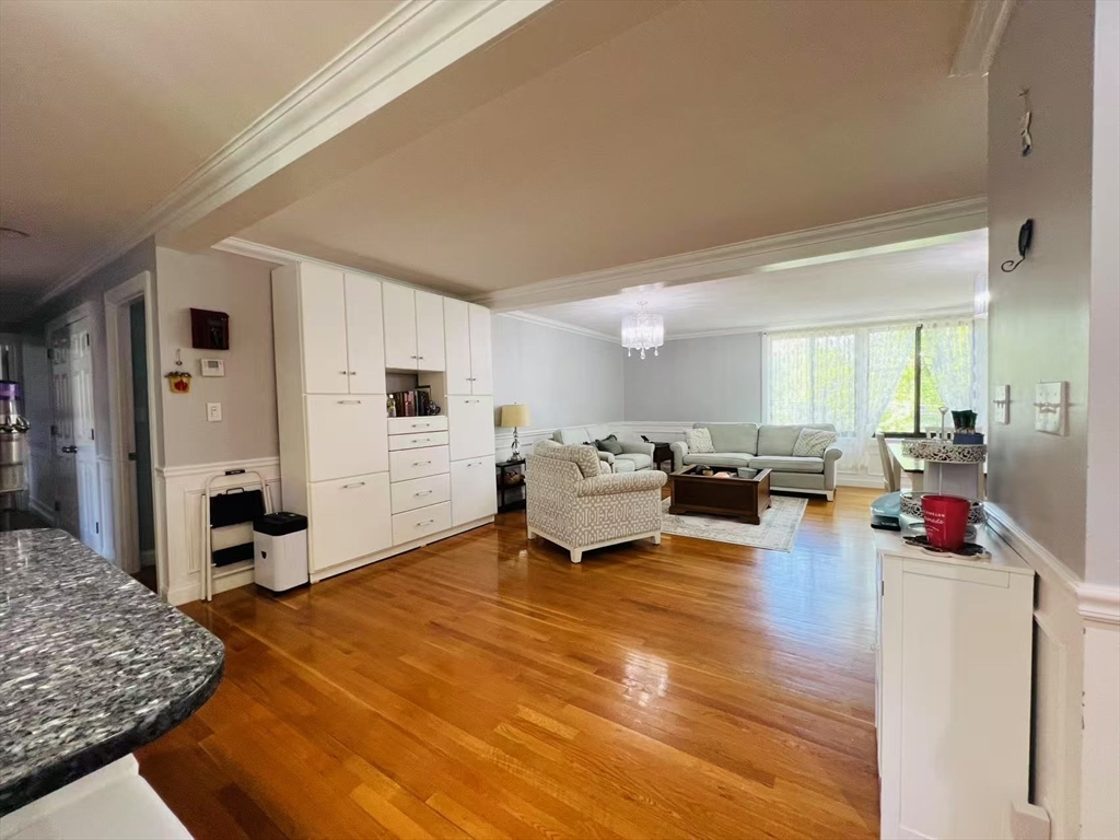 2 Longwood Drive 407