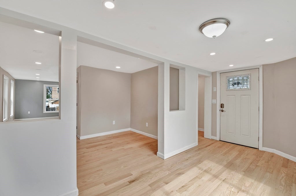 43 1/2 6th Avenue, Haverhill, MA, 43 1/2 6th Avenue, Haverhill, MA Photo #9
