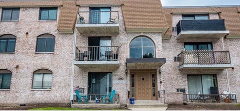 Photo of 90 High St #107, Dedham, MA 02026 (MLS # 73470312)