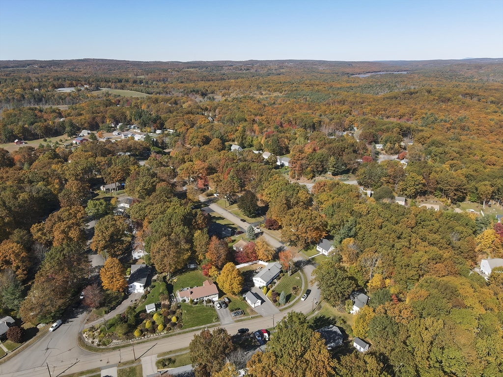 60 Duxbury Dr
