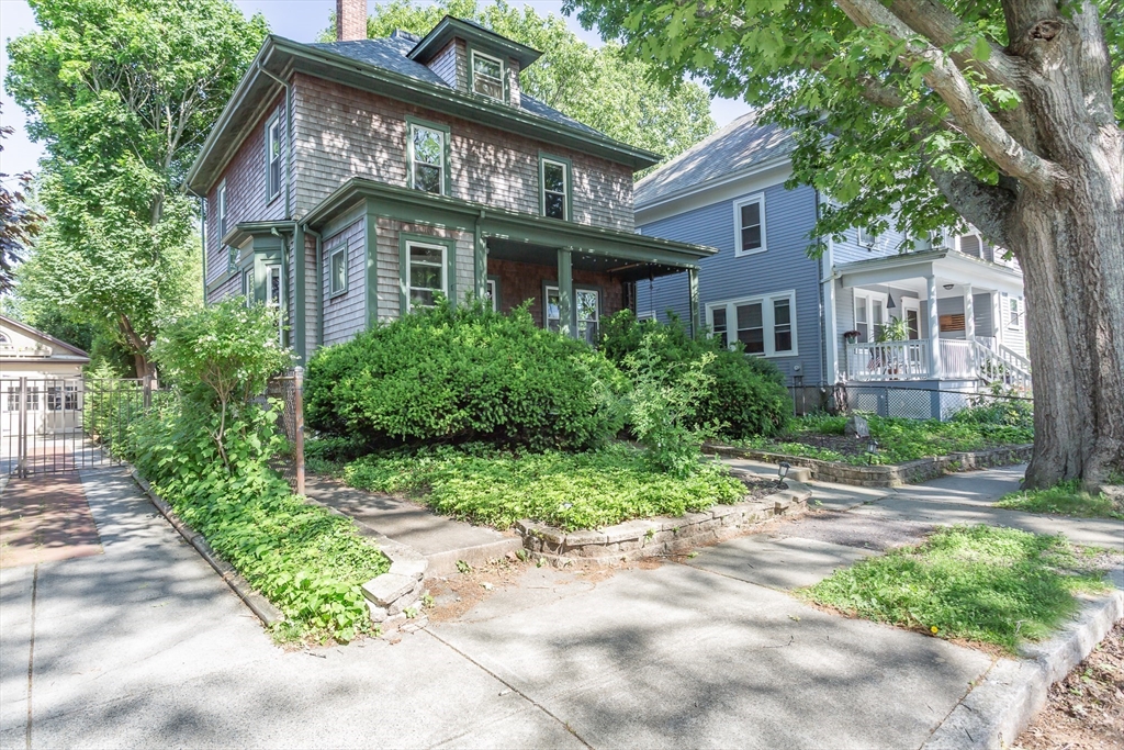 90 Rotch St