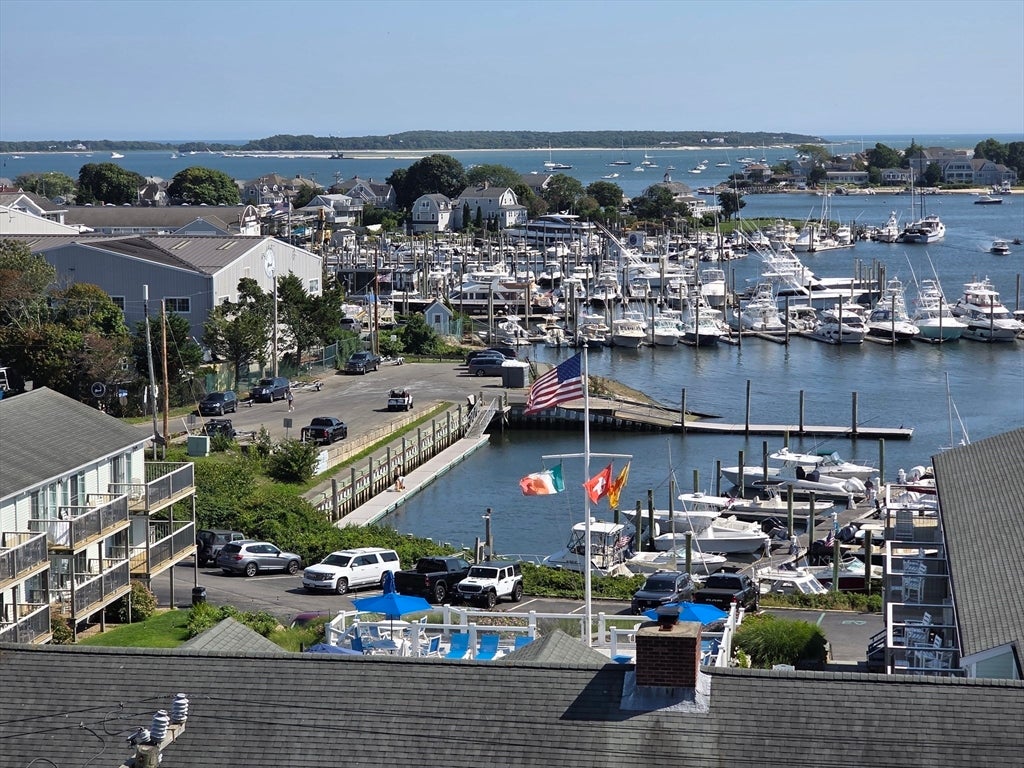 89 Lewis Bay Rd 207