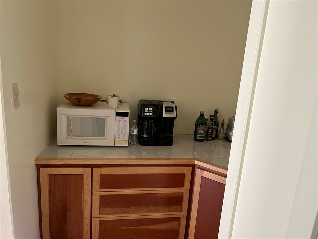 17 Blandford Hill Rd, Huntington, MA, 17 Blandford Hill Rd, Huntington, MA Photo #6