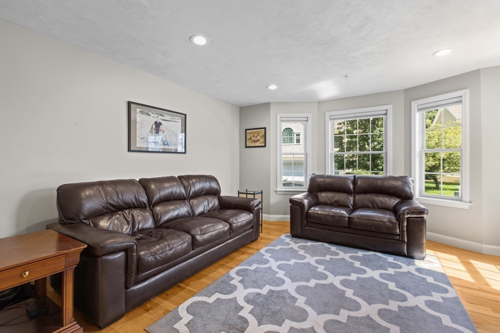 78 Mayflower Drive 78