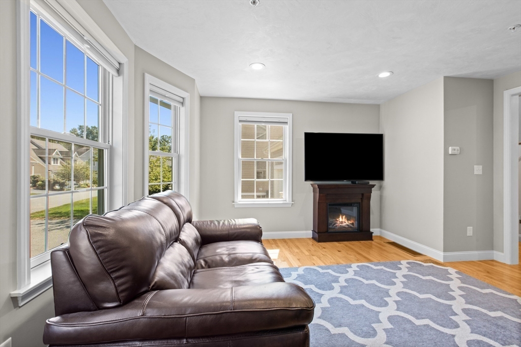 78 Mayflower Drive 78