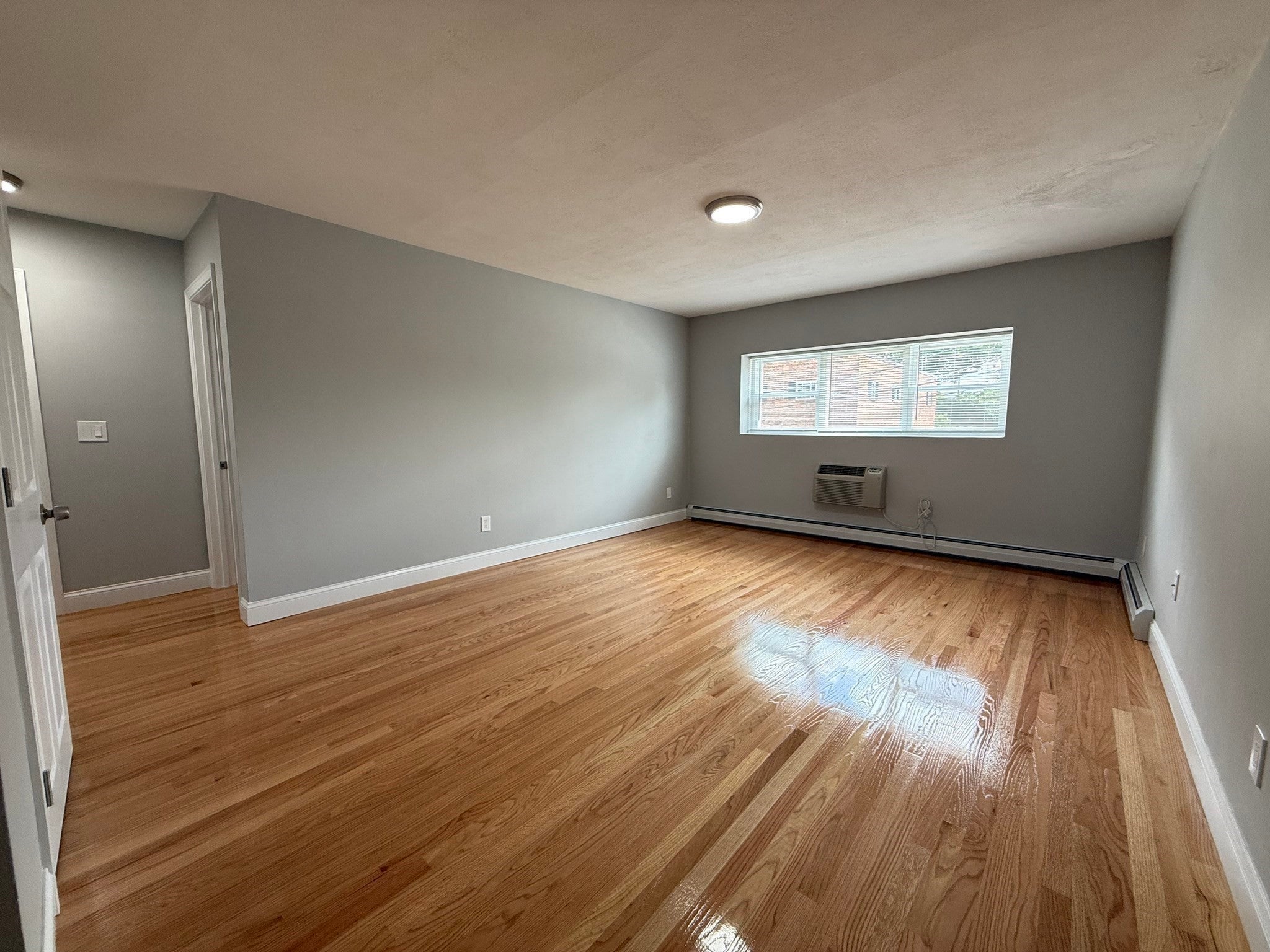 4 Oakcrest Rd #32, Boston, MA Photo #4