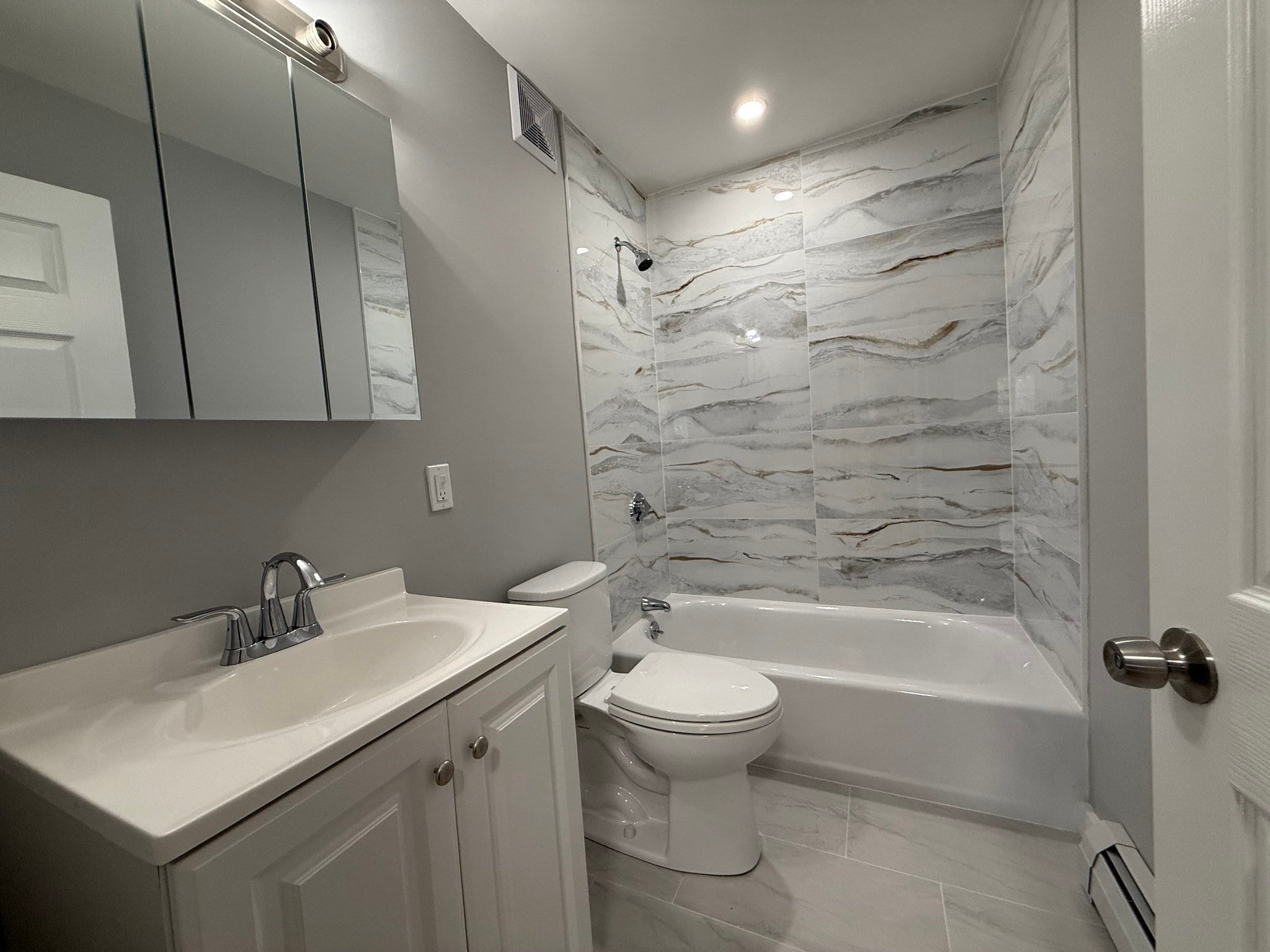 4 Oakcrest Rd #32, Boston, MA Photo #5