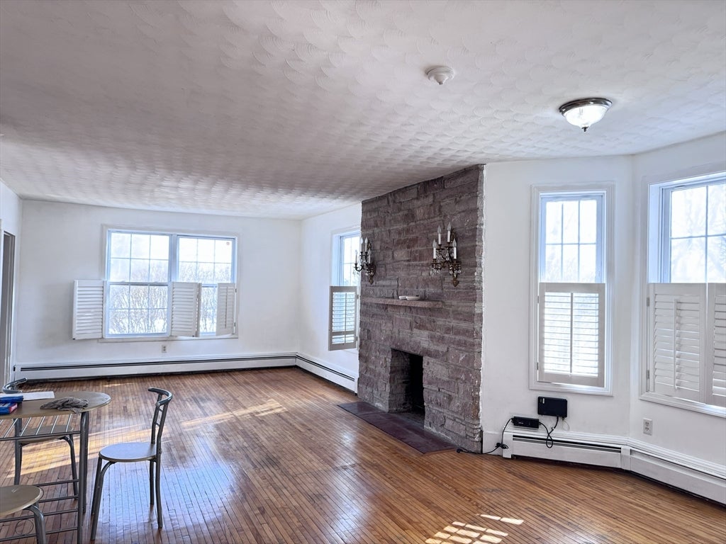 97 Sylvan St. 7