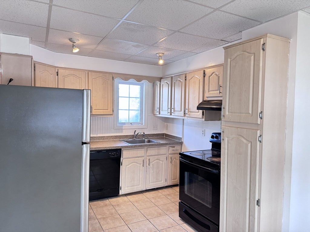 97 Sylvan St #7, Danvers, MA, 97 Sylvan St #7, Danvers, MA Photo #9